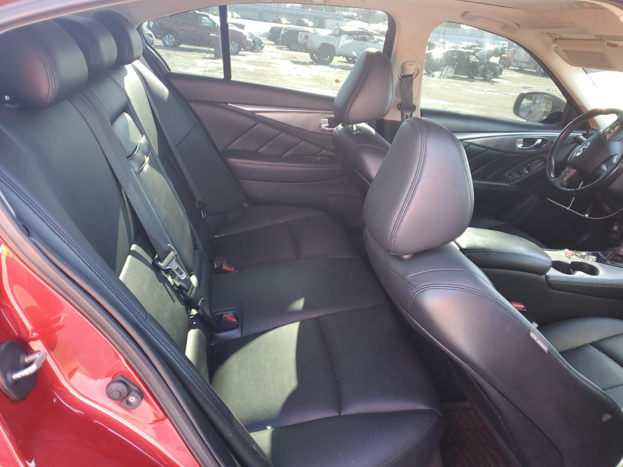 2016 Infiniti Q50 - Image 10
