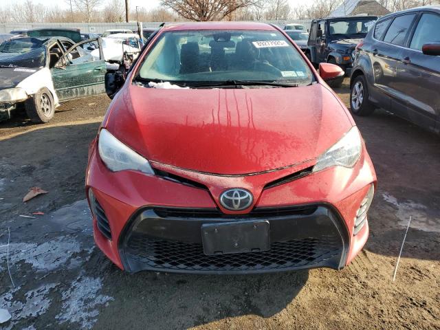  TOYOTA COROLLA 2017 Красный