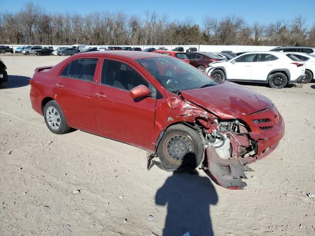  TOYOTA COROLLA 2013 Червоний