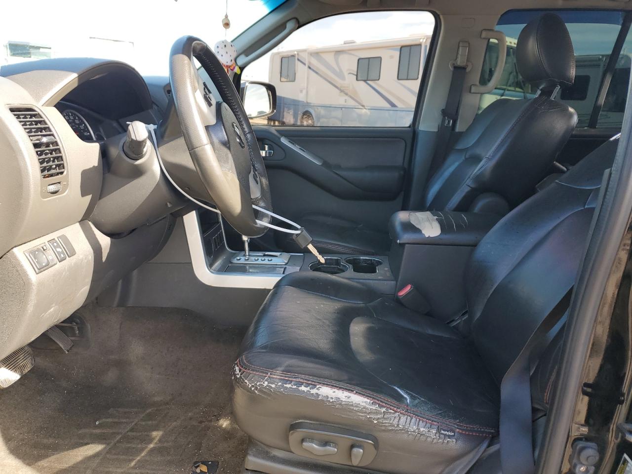 2011 Nissan Pathfinder - Image 7