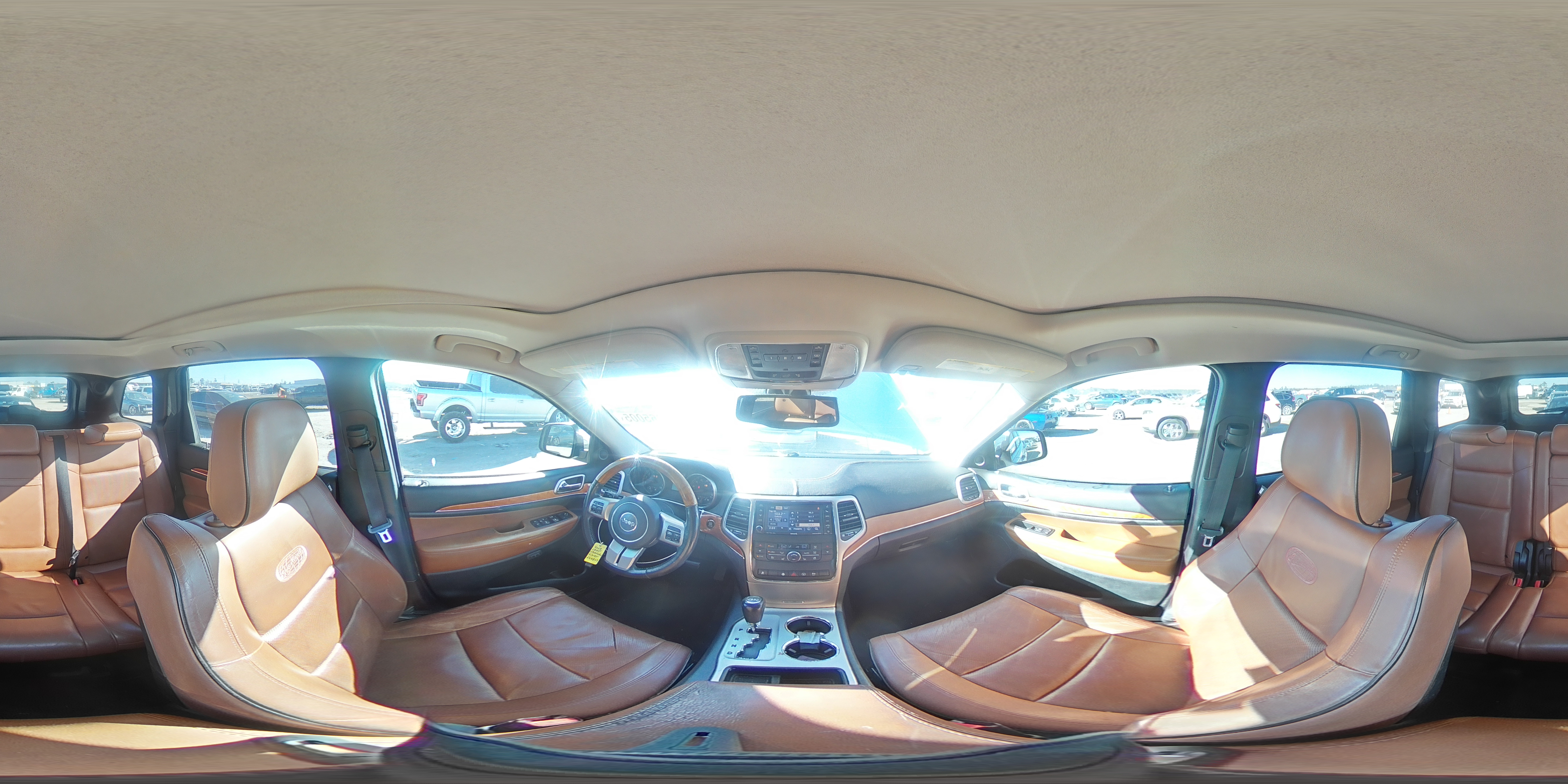 2013 Jeep Grand Cherokee - Image 14