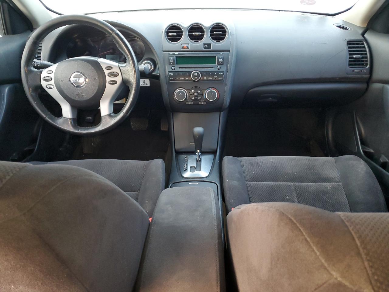2008 Nissan Altima - Image 8
