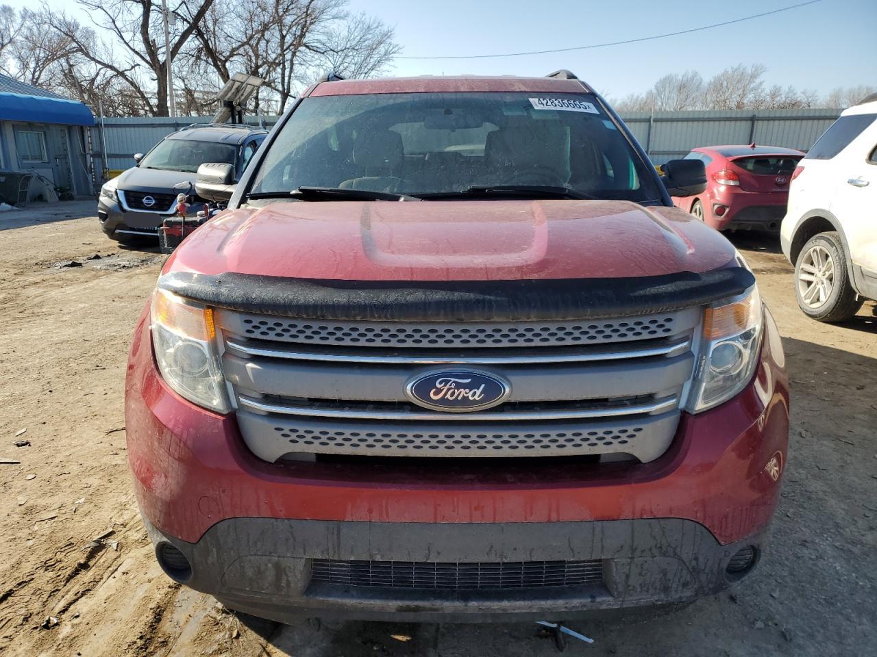 2015 Ford Explorer - Image 5