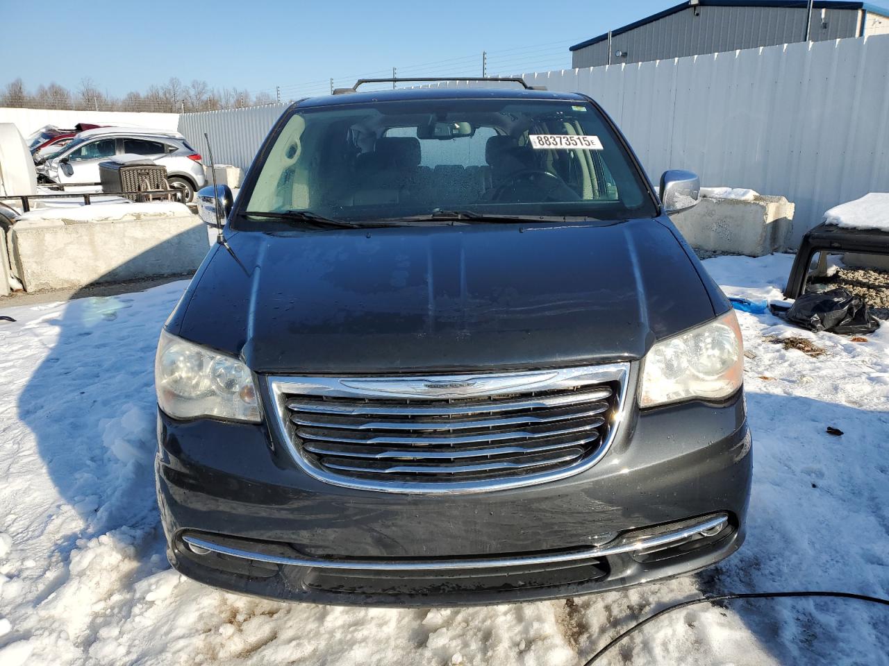 2011 Chrysler Town & Country - Image 5