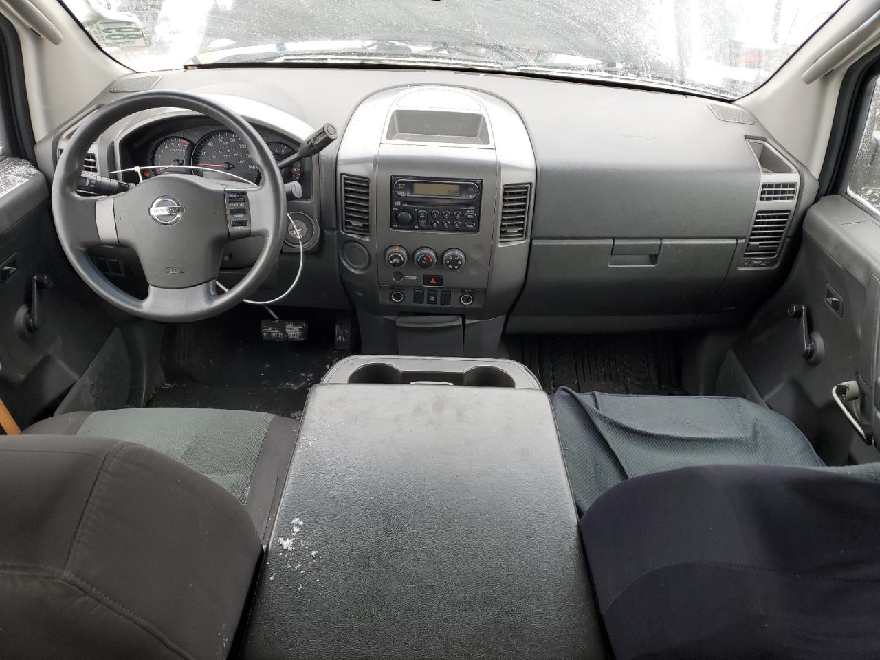 2007 Nissan Titan - Image 8