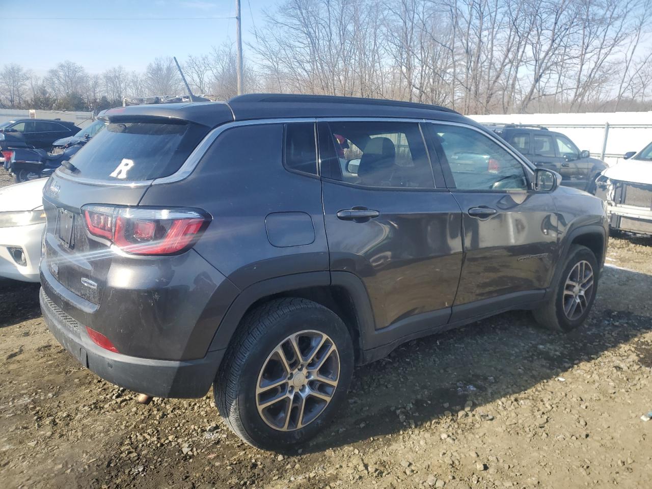 2017 Jeep Compass - Image 3