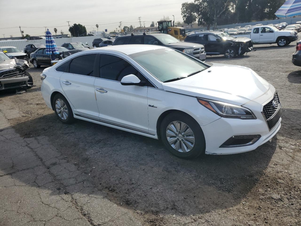 2016 Hyundai Sonata - Image 4