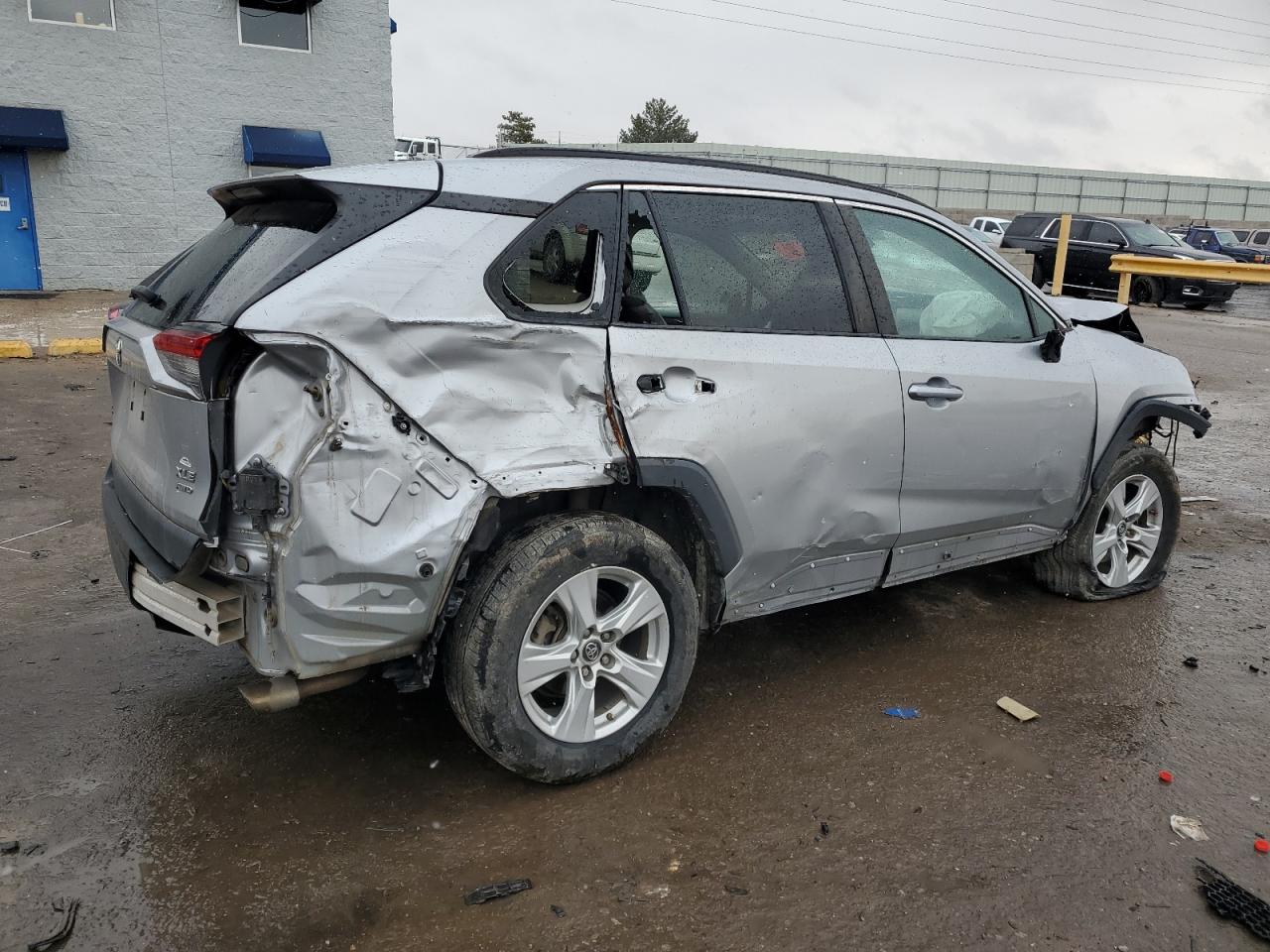 2019 Toyota RAV 4 - Image 3