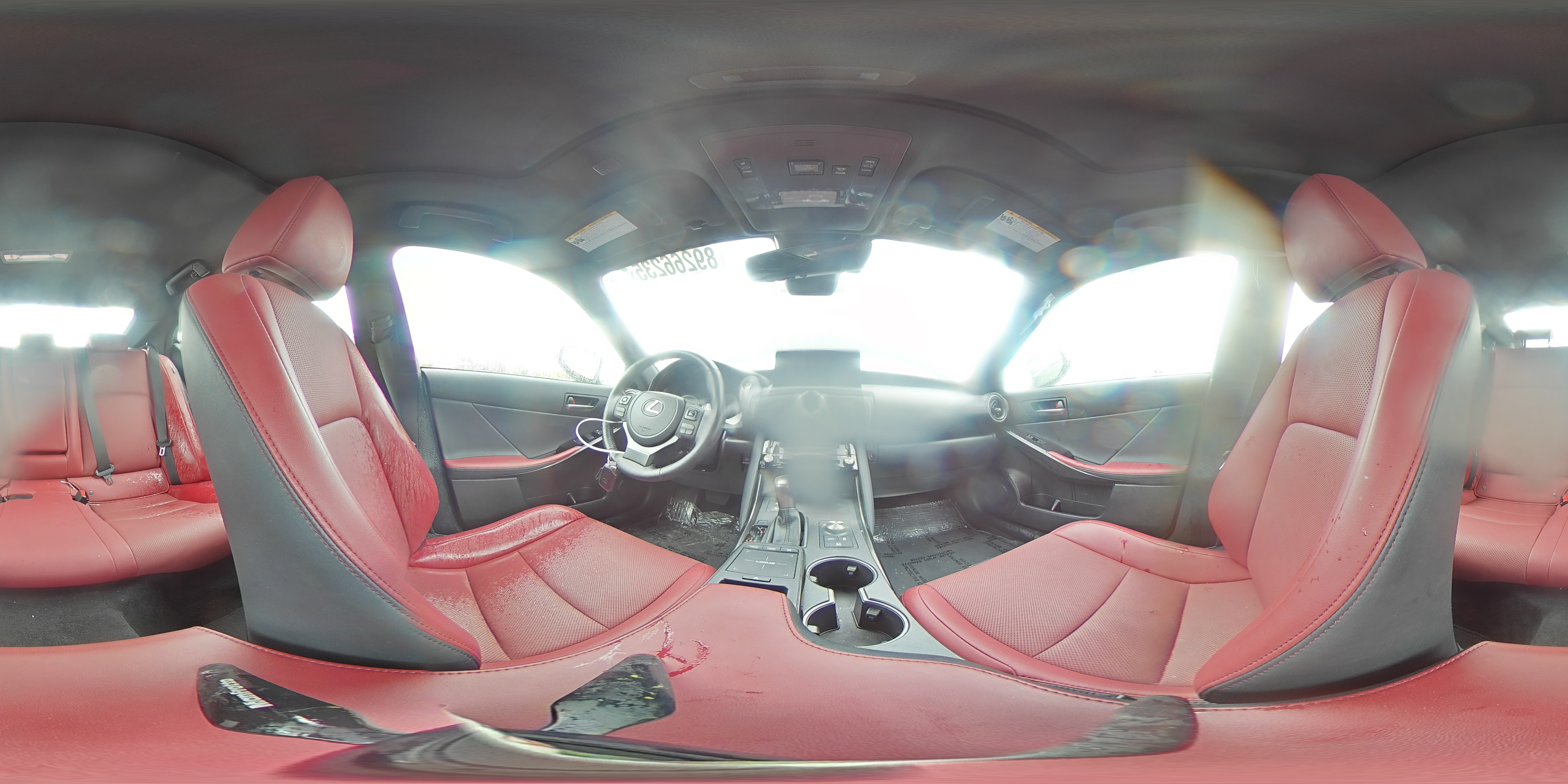 2023 Lexus IS - Image 13
