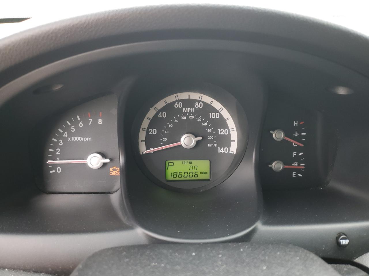 2007 Kia Sportage - Image 9