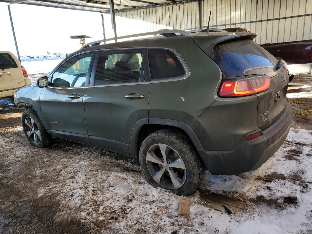 2019 Jeep Grand Cherokee - Image 2