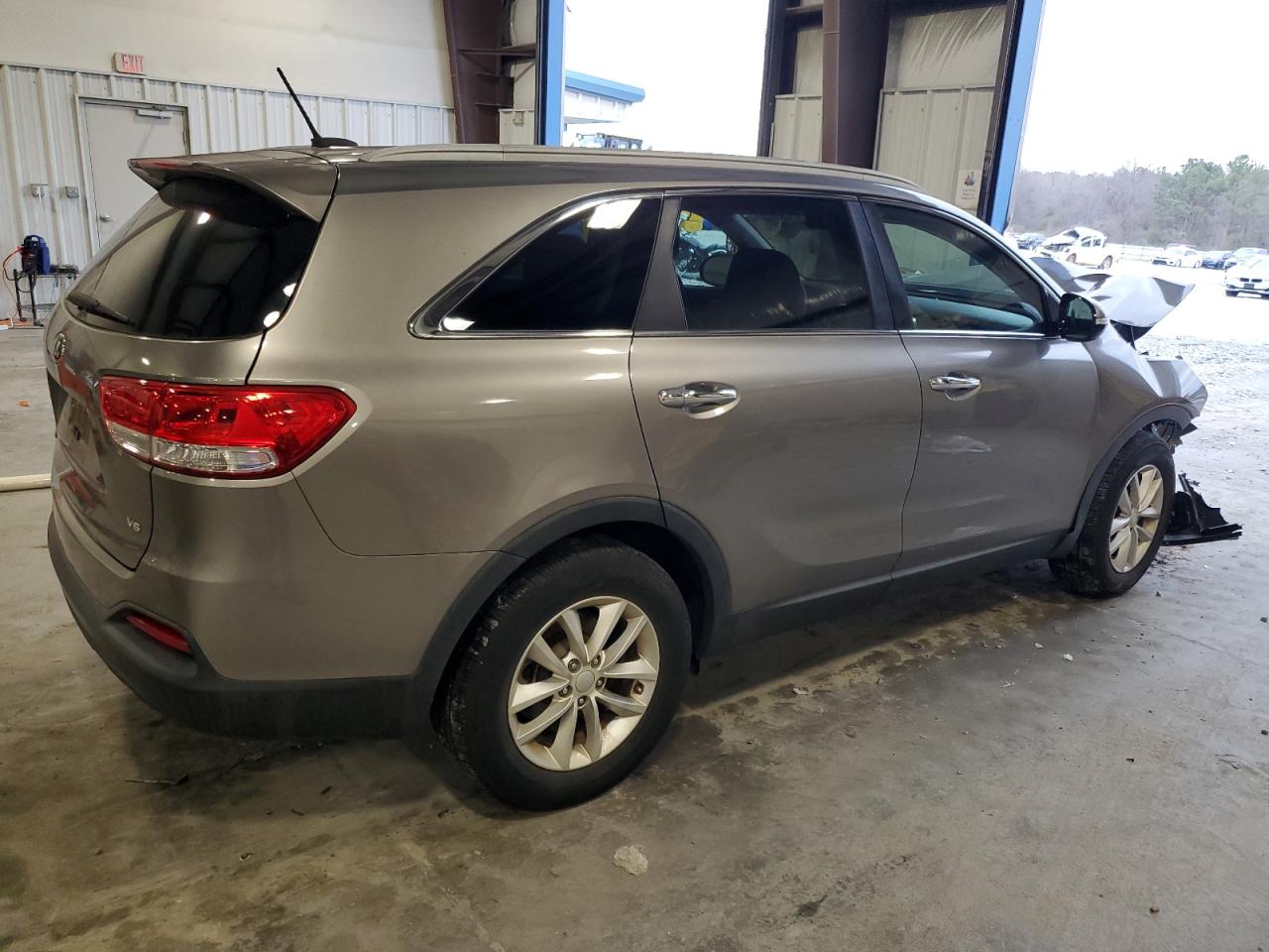 2017 Kia Sorento - Image 3