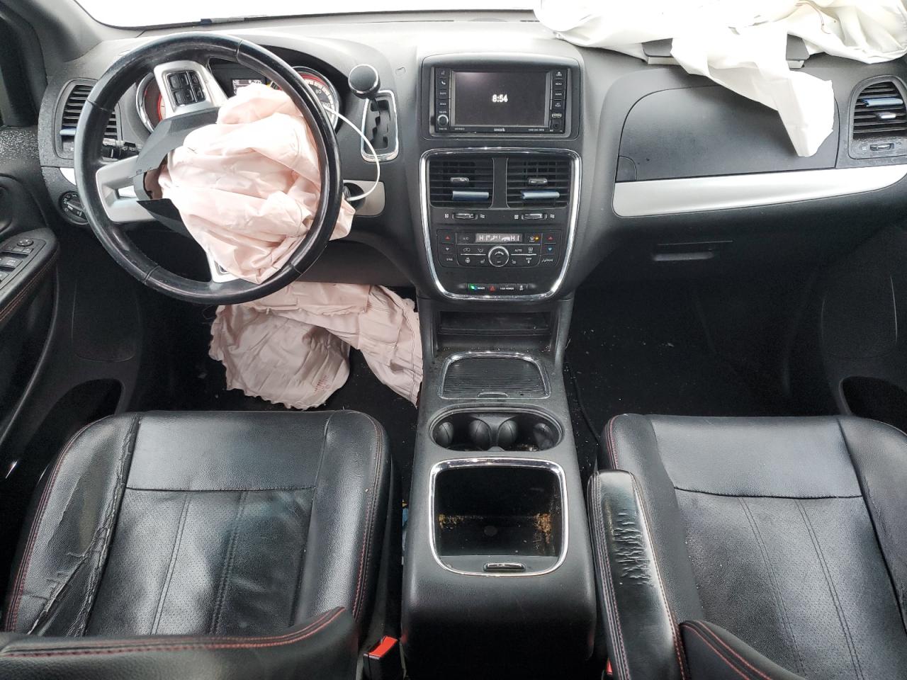 2017 Dodge Caravan - Image 8