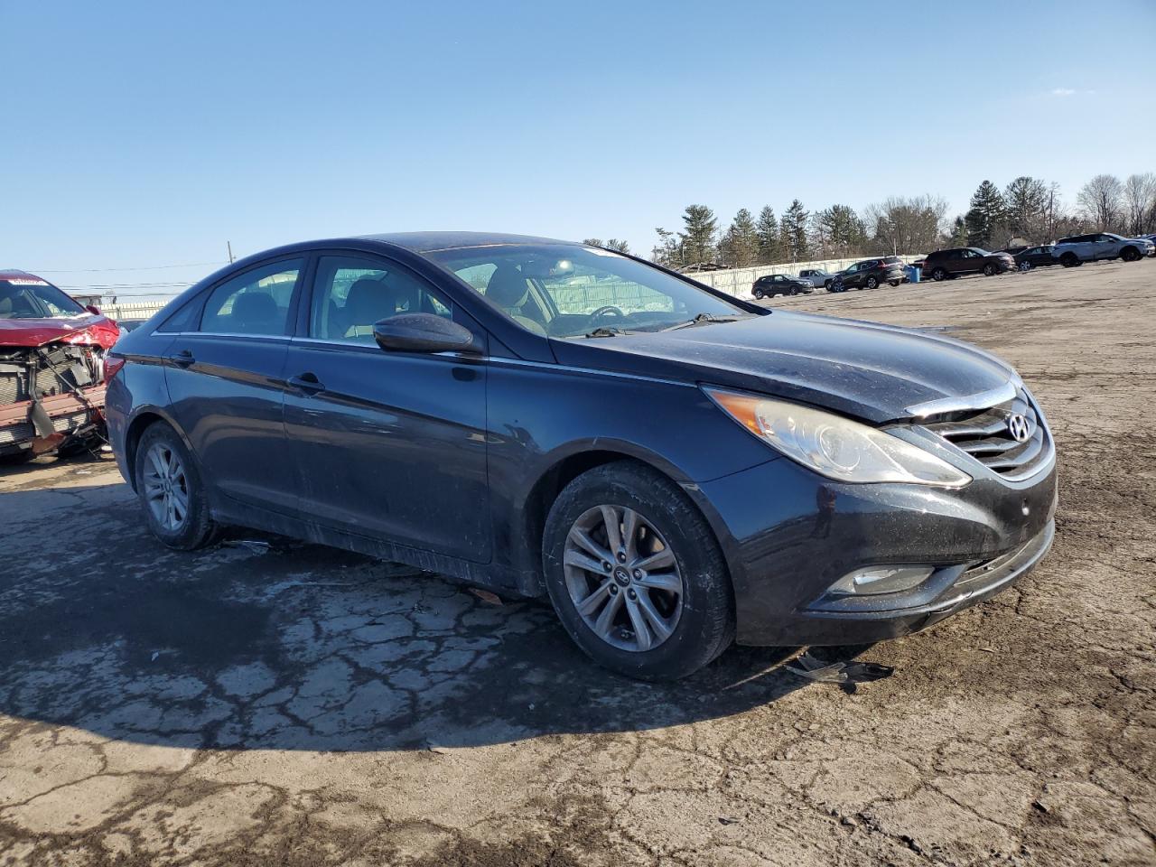 2013 Hyundai Sonata - Image 4