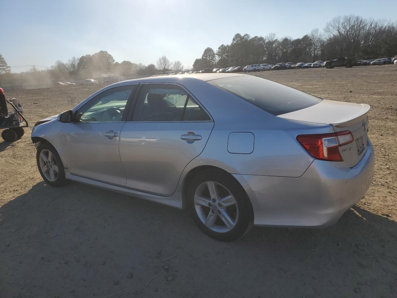 2014 Toyota Camry - Image 2