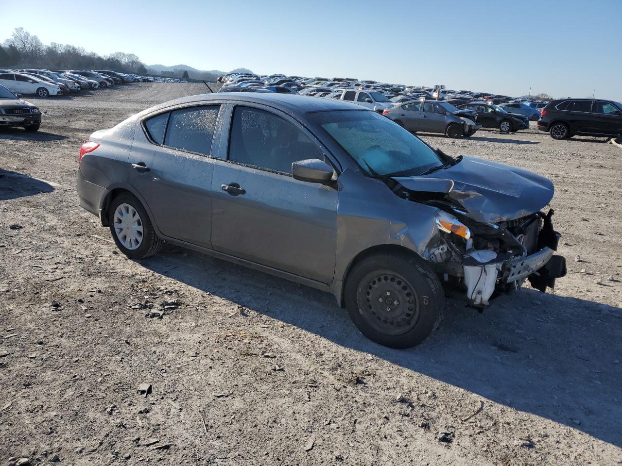 VIN 3N1CN7APXKL845630 2019 NISSAN VERSA no.4