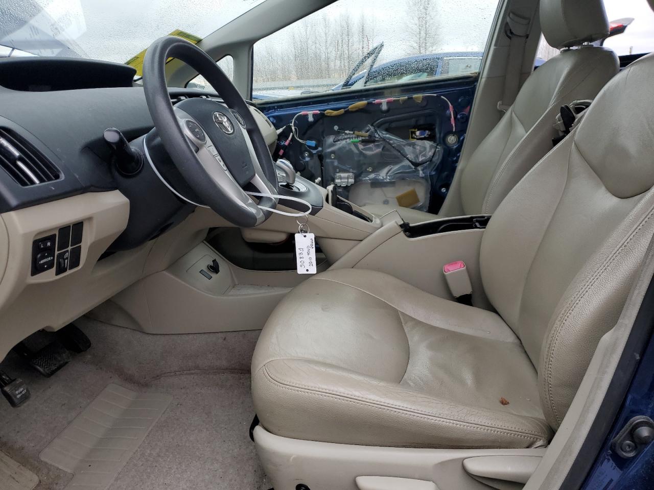 2010 Toyota Prius - Image 7