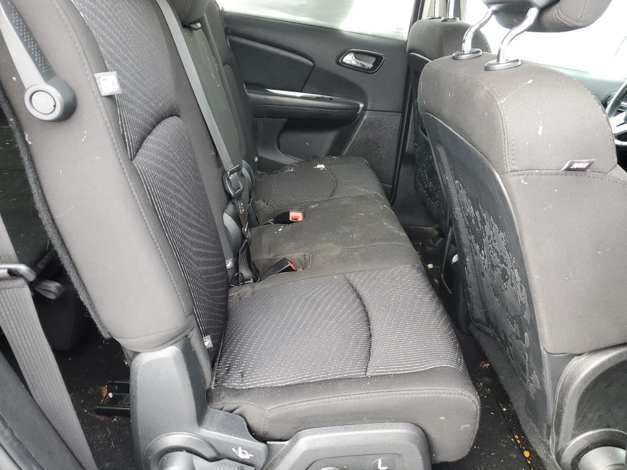 2016 Dodge Journey - Image 11