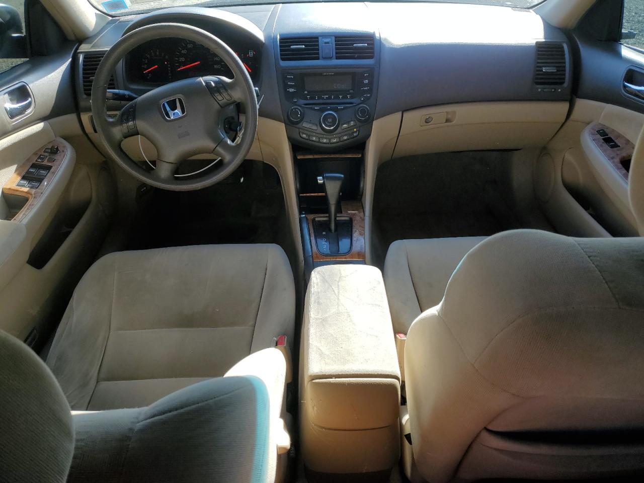 2005 Honda Accord - Image 8