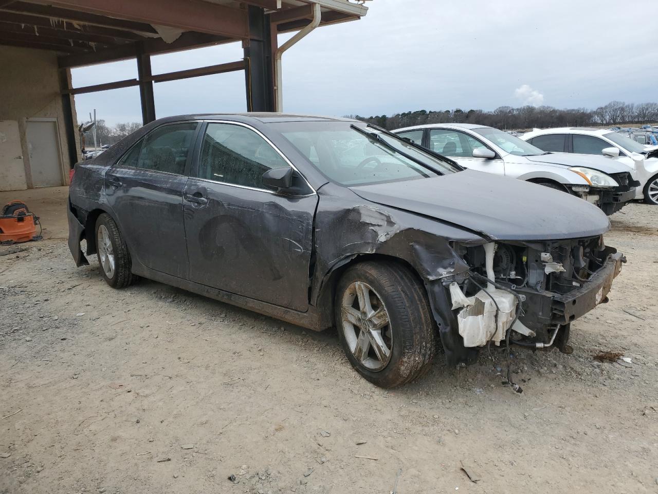 2013 Toyota Camry - Image 4