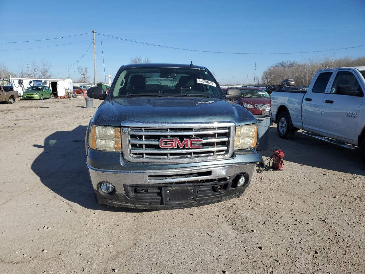 2009 GMC Sierra - Image 5