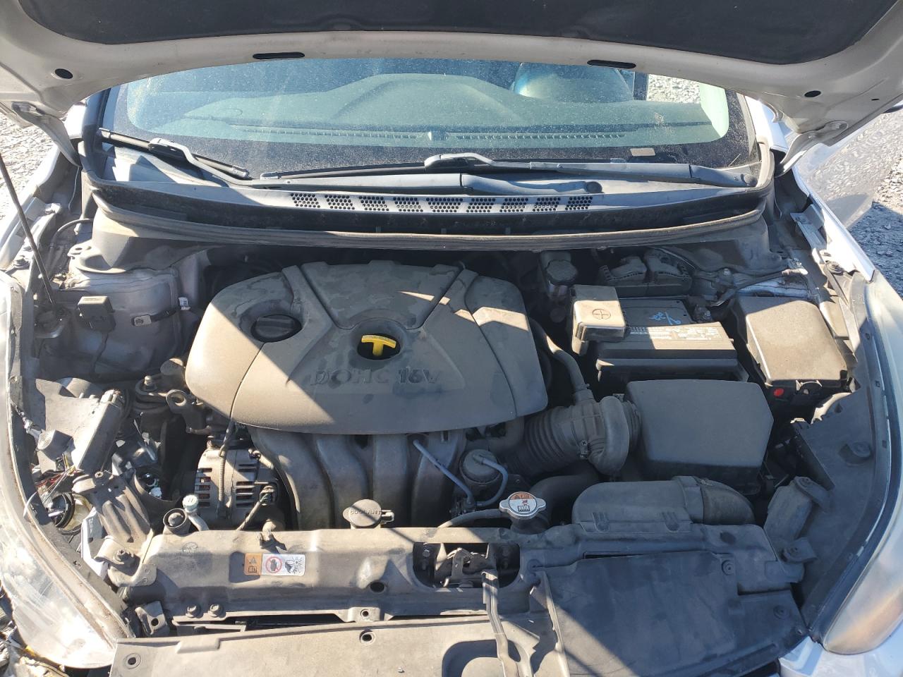 2014 Hyundai Elantra - Image 12