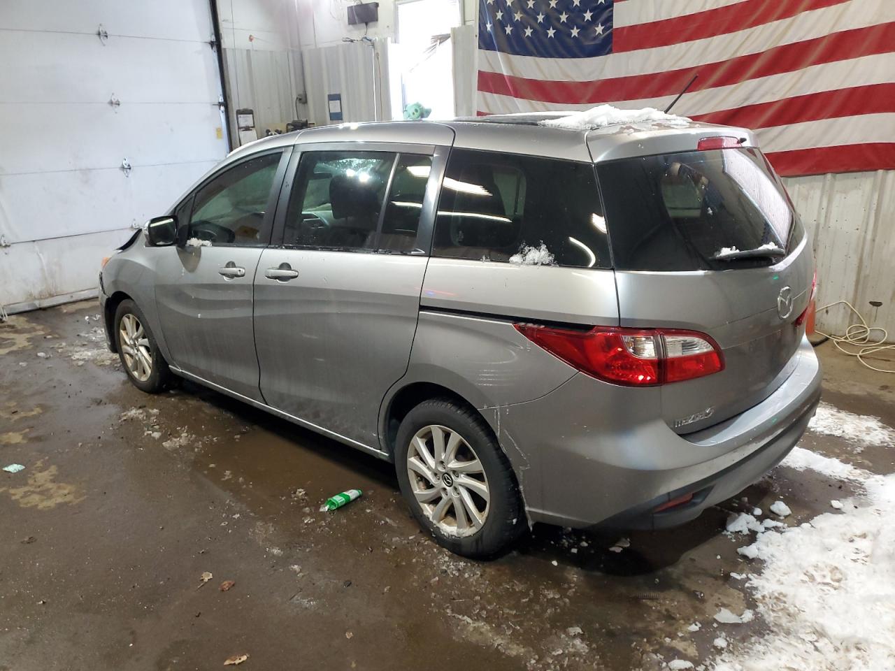 2013 Mazda 5 - Image 2