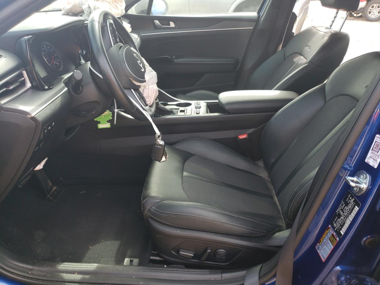 2024 Kia K5 - Image 7