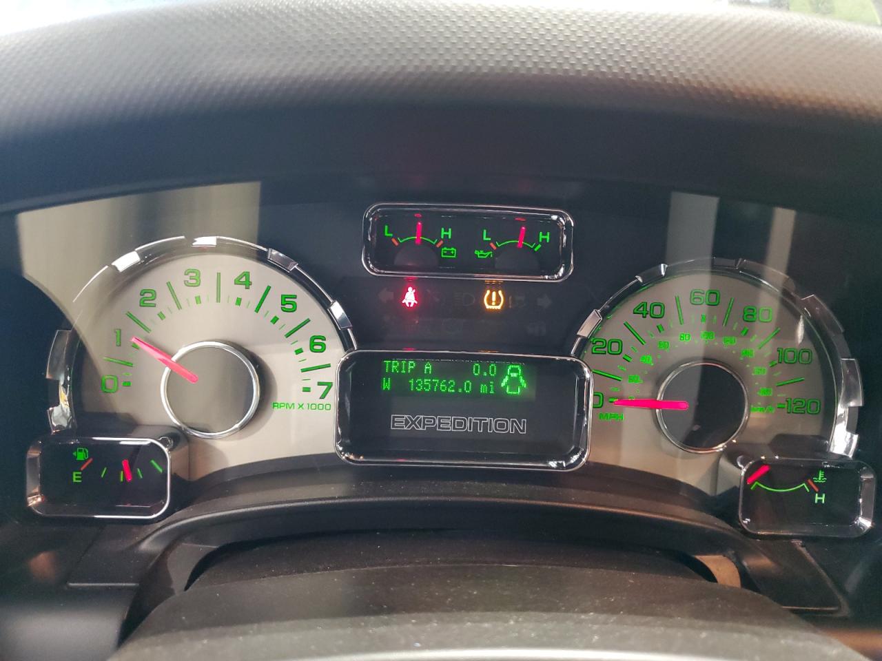 2010 Ford Expedition Limited VIN: 1FMJU2A57AEA98801 Lot: 87668665