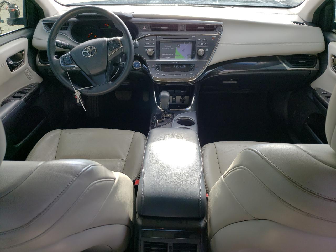 2015 Toyota Avalon - Image 8