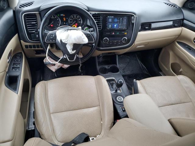  MITSUBISHI OUTLANDER 2016 Серый