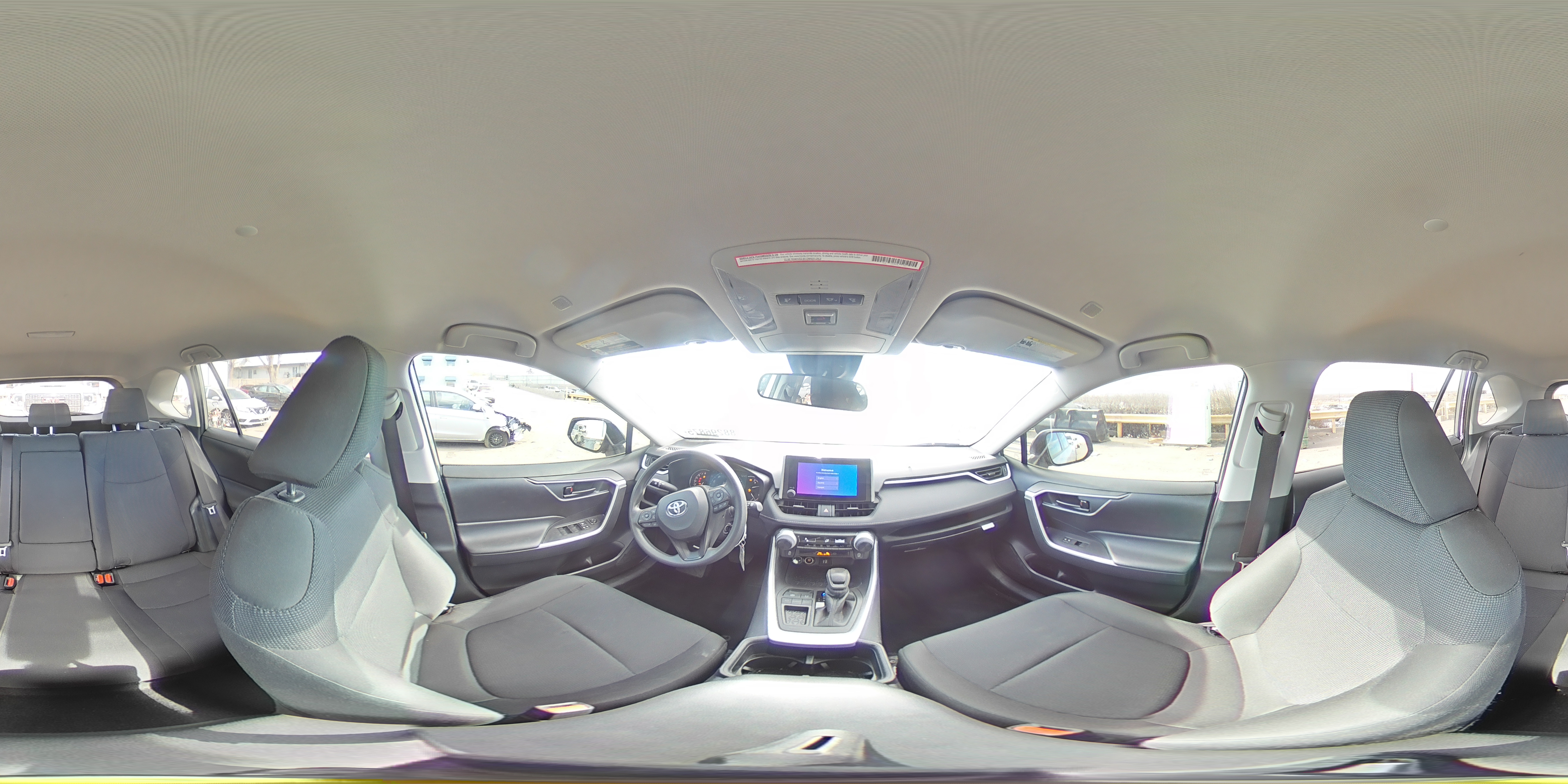 2024 Toyota RAV 4 - Image 13