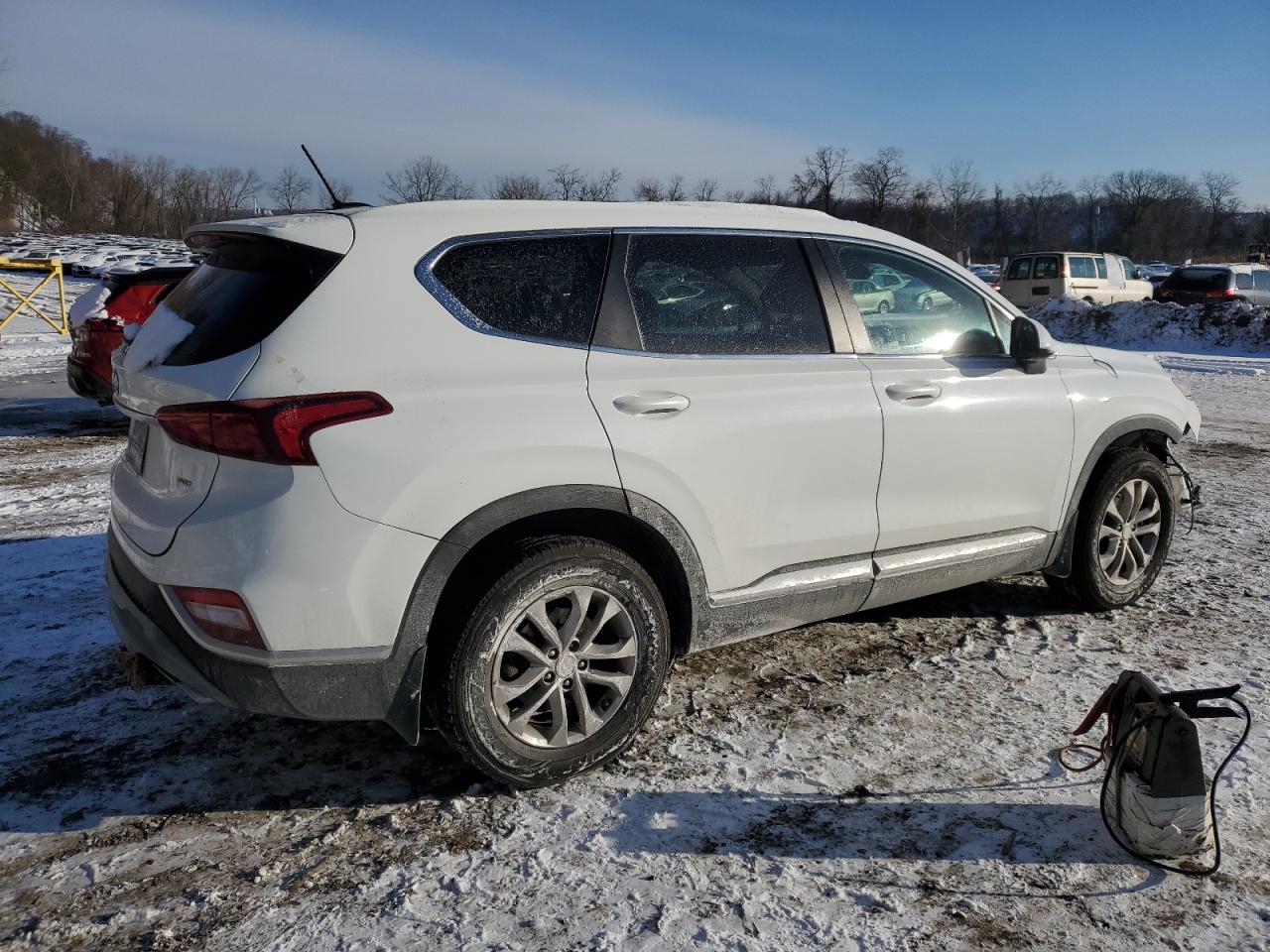 2020 Hyundai Santa Fe - Image 3
