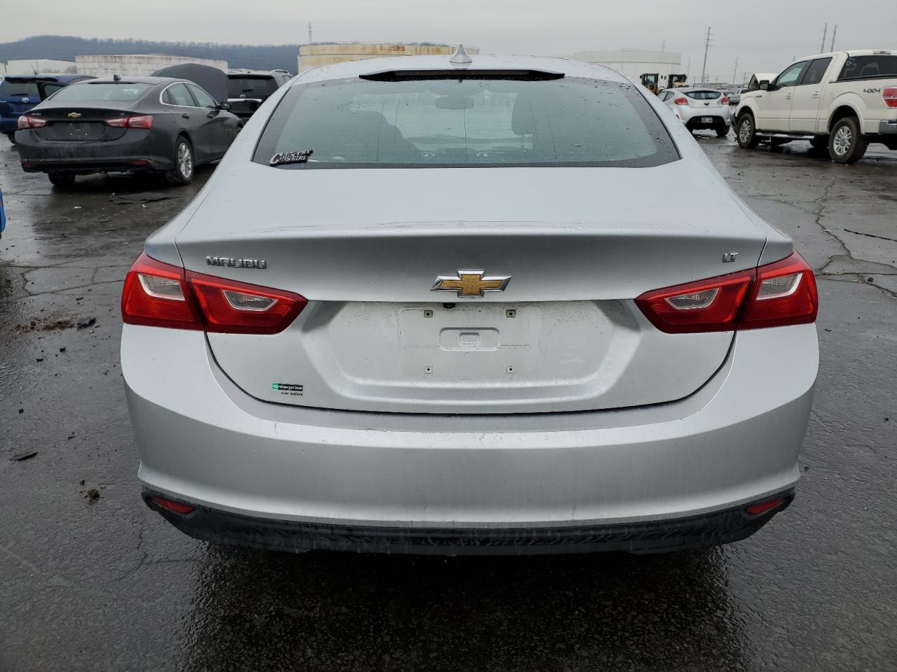 2018 Chevrolet Malibu - Image 6