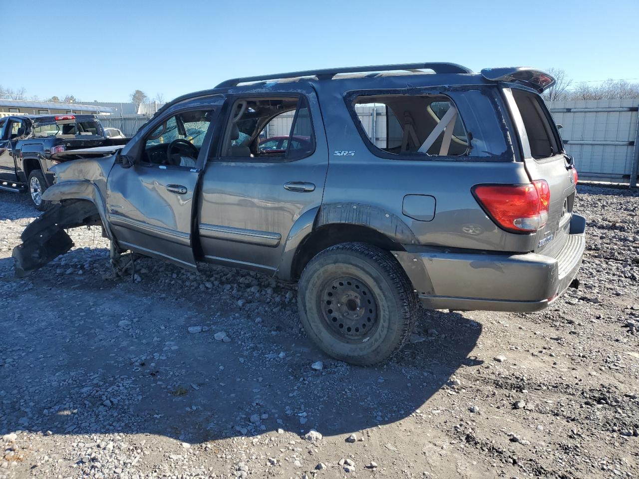 2006 Toyota Sequoia - Image 2