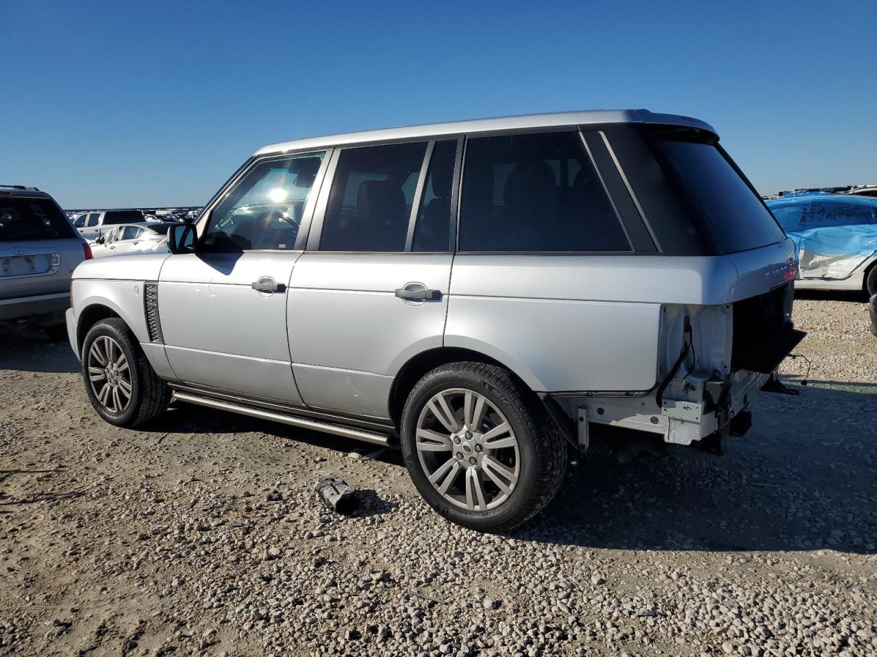 2011 Land Rover Range Rover - Image 2