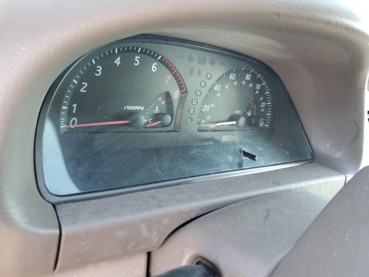 2004 Toyota Camry - Image 9