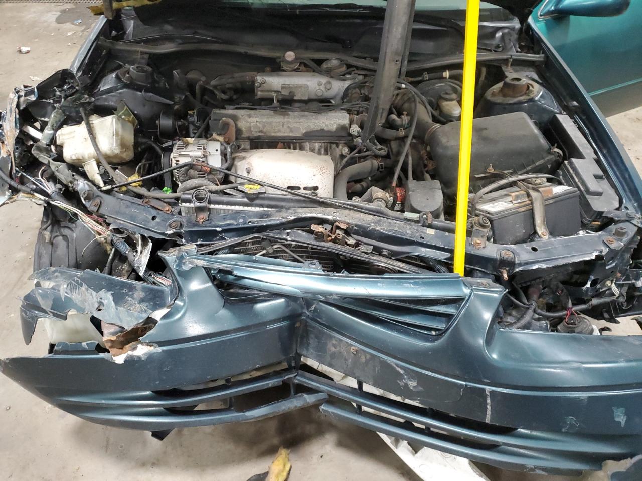1998 Toyota Camry - Image 11