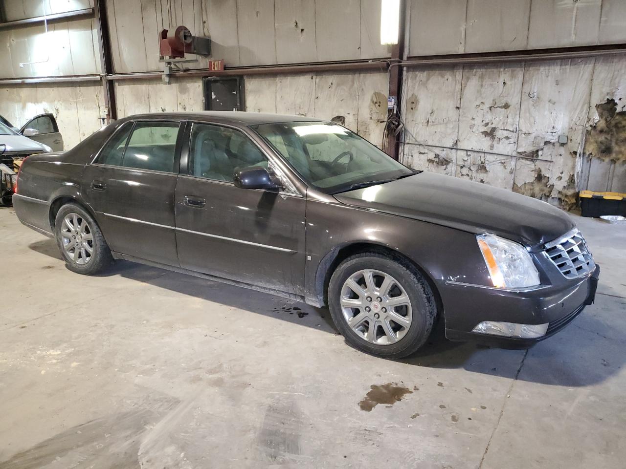2008 Cadillac DTS - Image 4