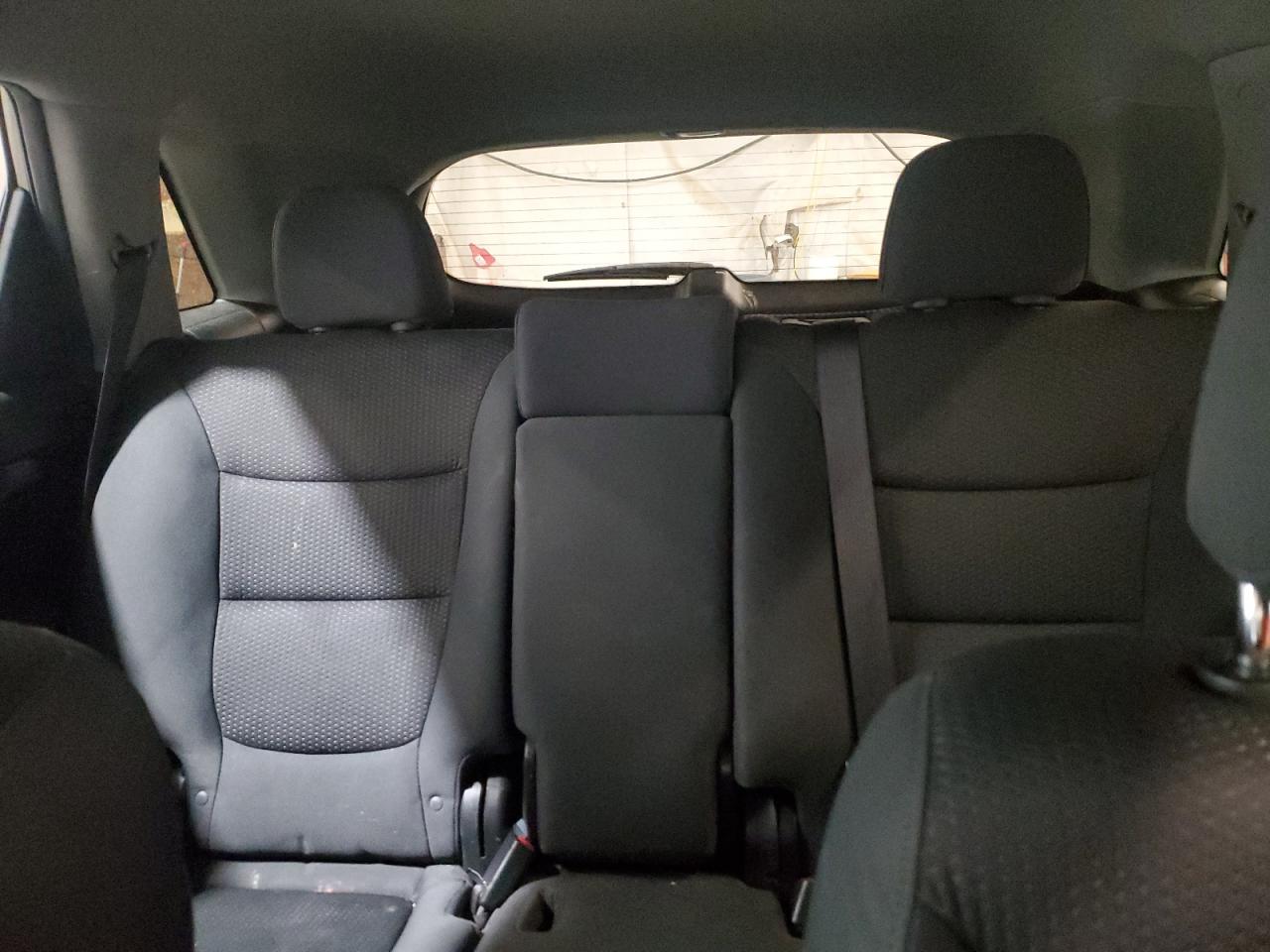 2011 Kia Sorento - Image 10