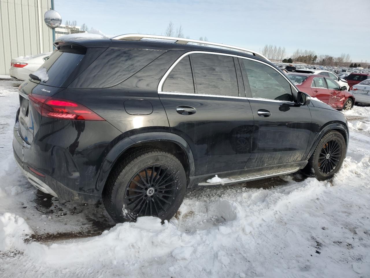 2024 Mercedes-Benz GLE - Image 3