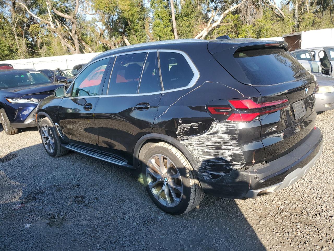 2024 BMW X5 - Image 2