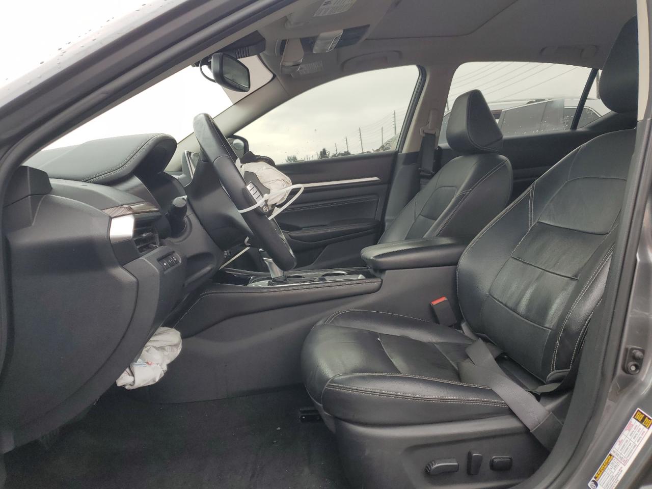 2020 Nissan Altima - Image 7