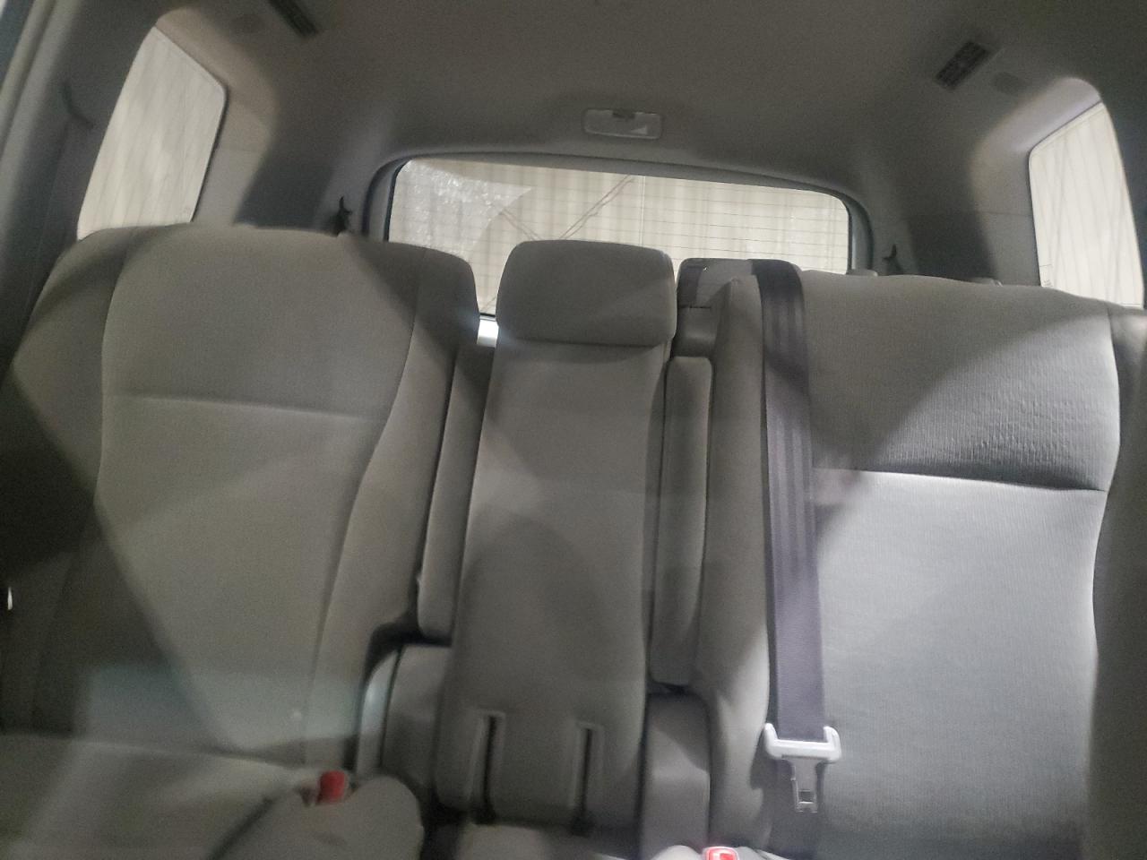 2012 Toyota Highlander - Image 10