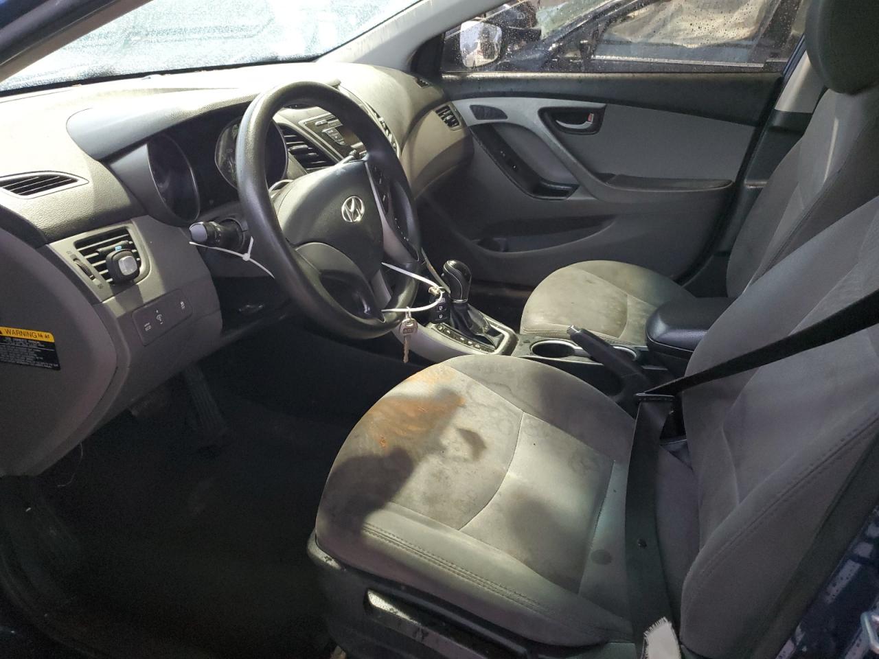 2015 Hyundai Elantra - Image 7