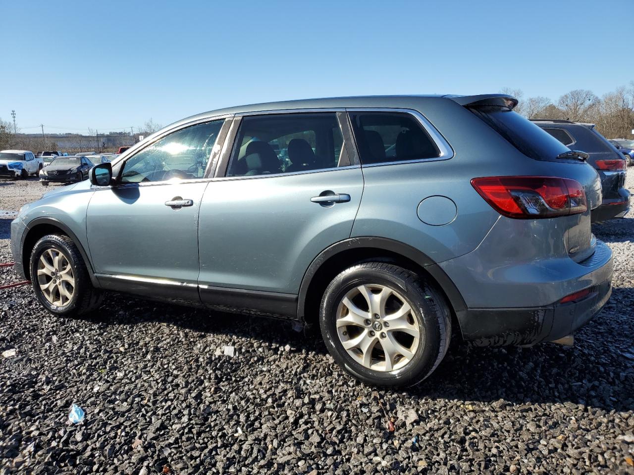 2013 Mazda CX-9 - Image 2