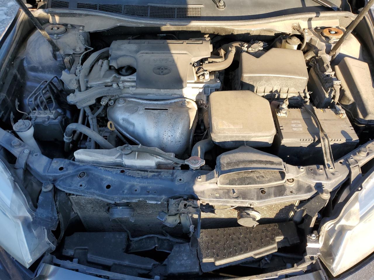2016 Toyota Camry - Image 13