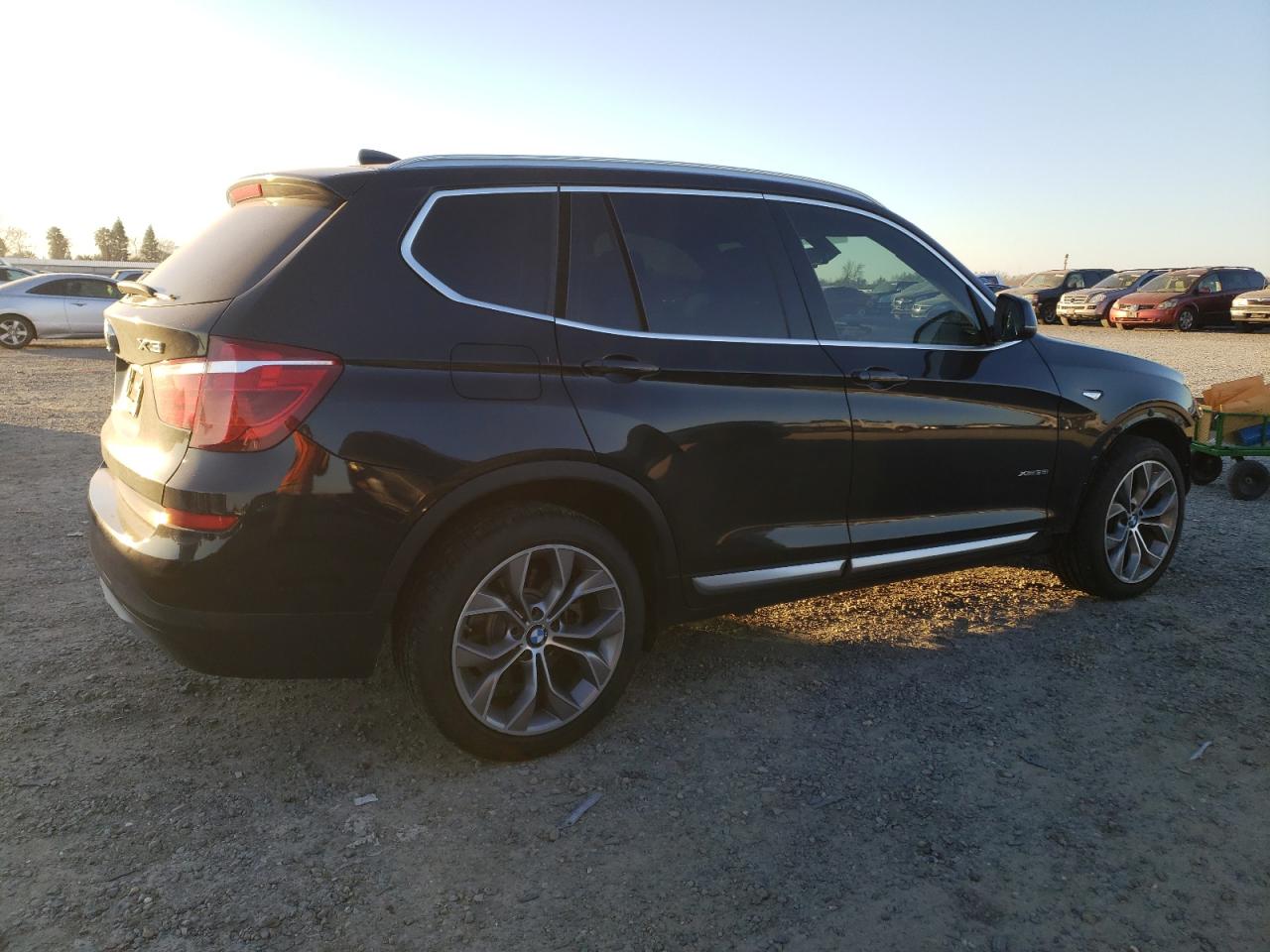 2015 BMW X3 - Image 3