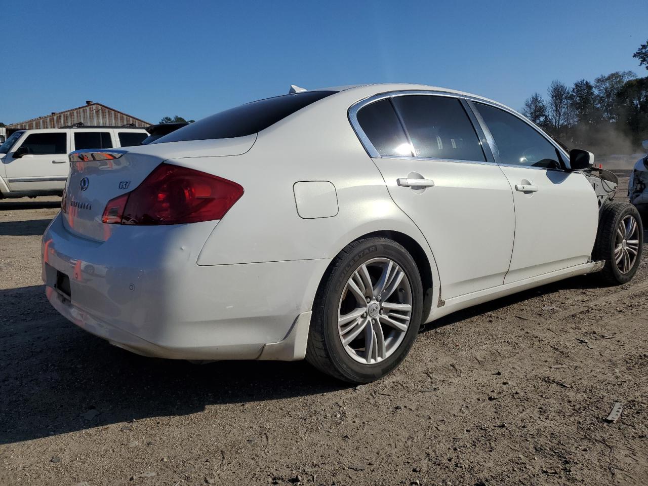 VIN JN1CV6APXDM718962 2013 INFINITI G37 no.3