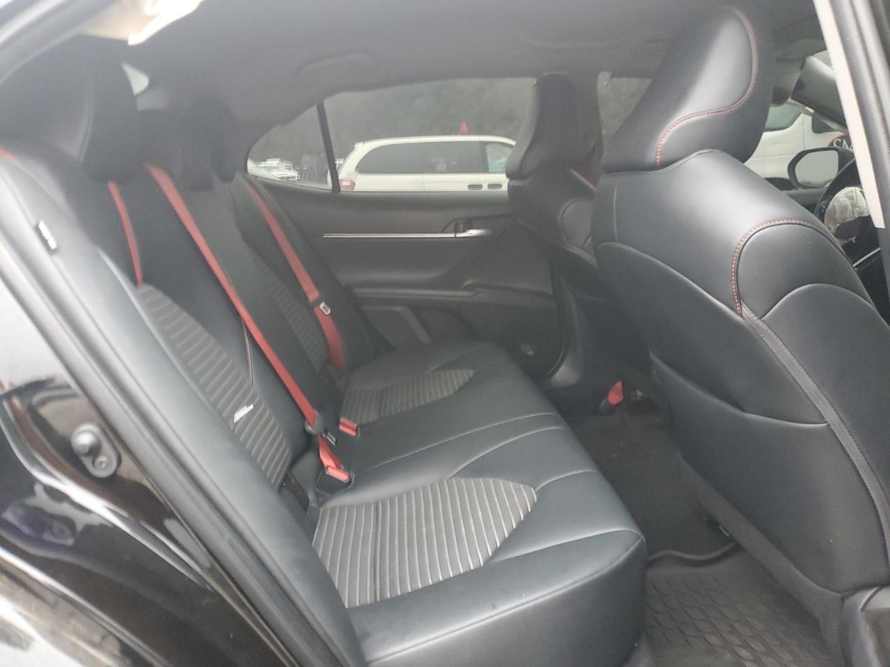 2022 Toyota Camry - Image 10